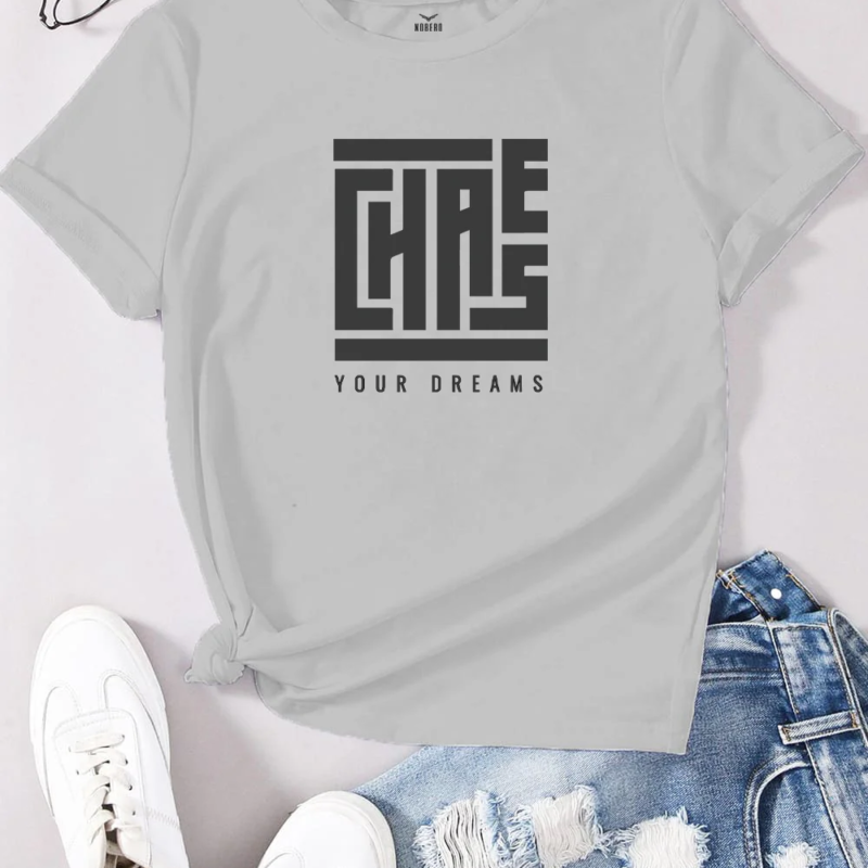 Boyfriend Chase Your Dreams Classic Fit T-Shirt